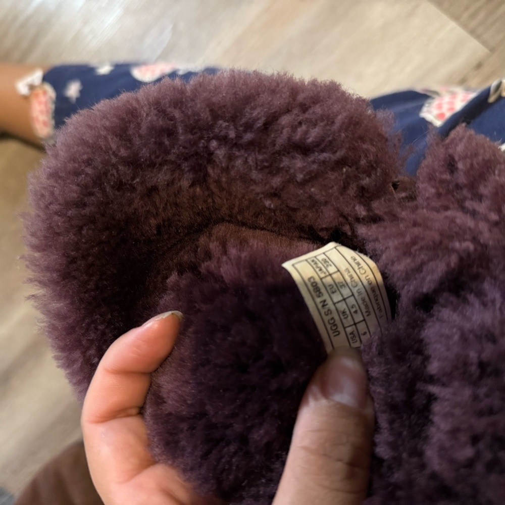 UGG Bailey Button Purple Shearling Boots - Picture 6 of 8